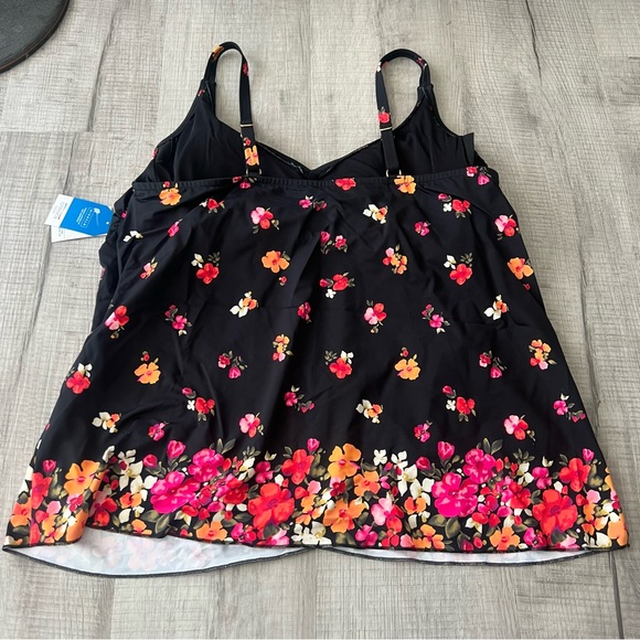 NWT Lands End Tulip Hem Tankini Swimsuit Top Black Meadow Floral Size 14-16 - Picture 3 of 6